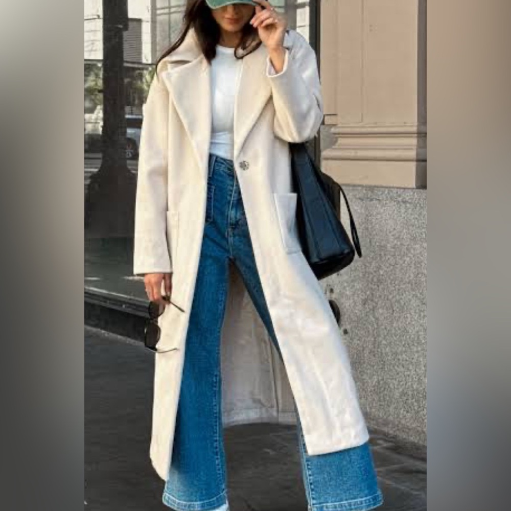 NWT Stitch and Feather One and Only Coat in Oatmeal